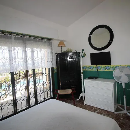 Denia, 6 Dormitorios, 12 Personas - Es-262-13 Villa