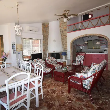 Denia, 6 Dormitorios, 12 Personas - Es-262-13 Villa